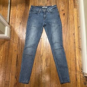 Womens Levis skinny jeans size 25, worn, two minor stains